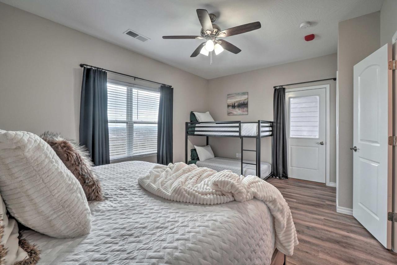 Family-Friendly Branson Condo About 3 Mi To Strip 외부 사진